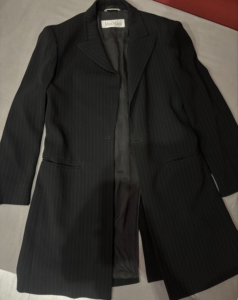 Max Mara дамско черно сако