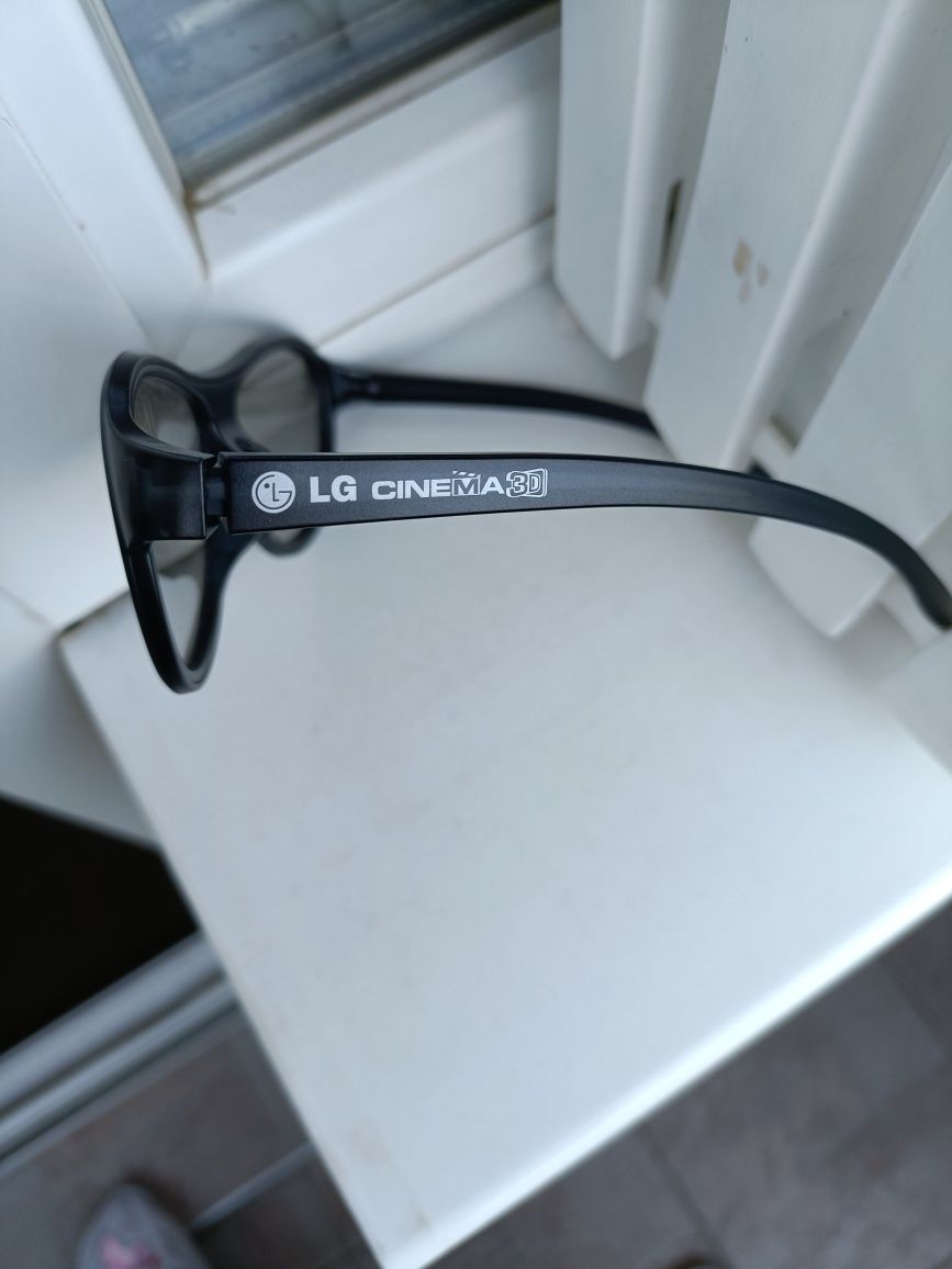 Ochelari 3D, marca LG noi