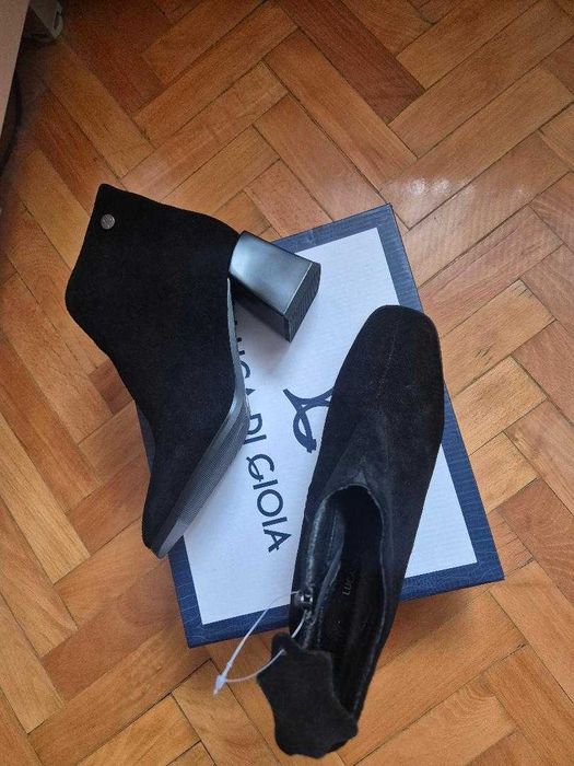 Botine Luca di Gioia - noi, cu eticheta, marime 37, piele intoarsa