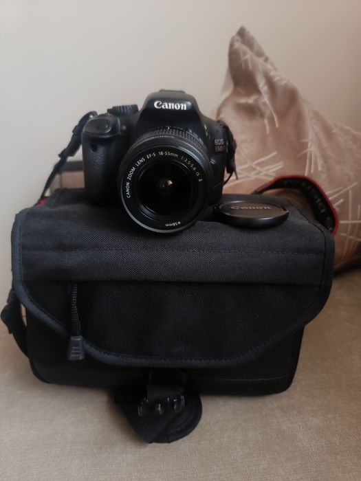 Фотоапарат Canon Eos 550D