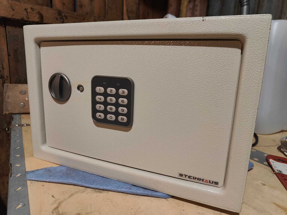 Seif electronic de interior