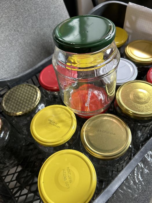 Borcane 700 ml si 1 kg cu capac