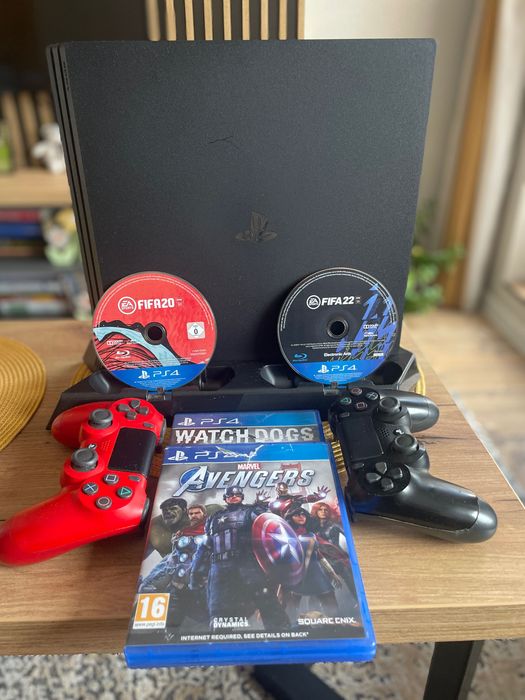 PlayStation 4 PRO