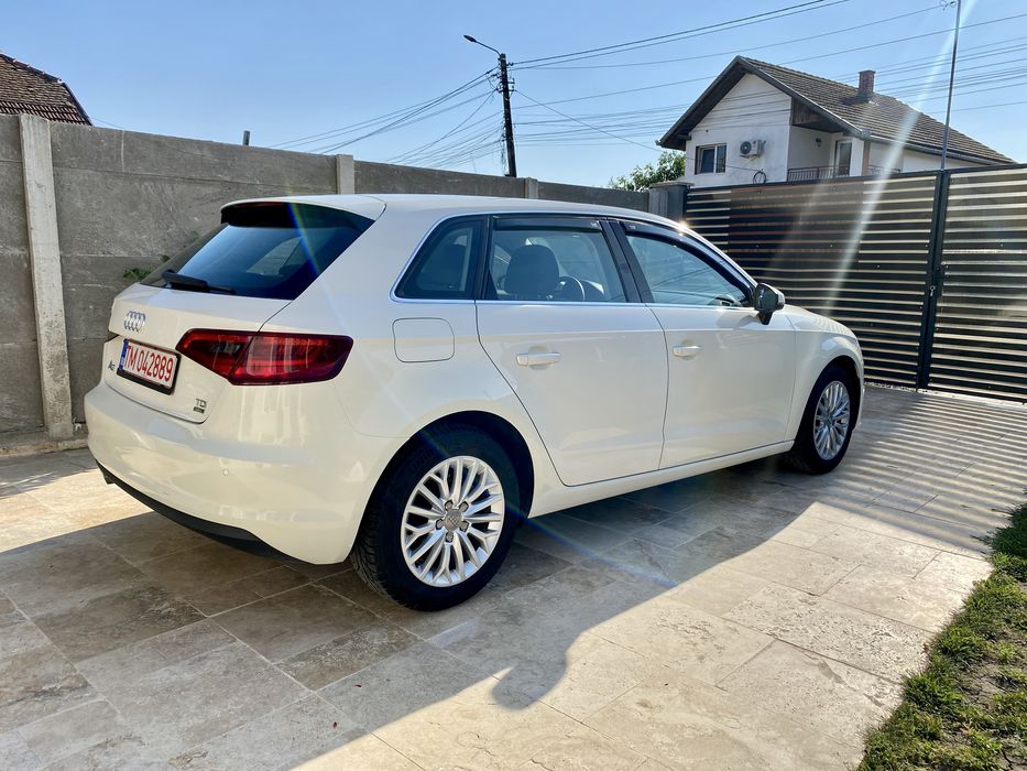 Audi A3 2015motor 1.6TDI, Euro6 inscris Ro recent
