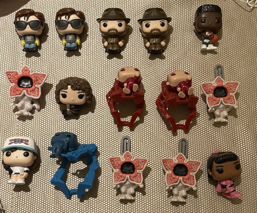 продаю/обмениваю фигурки «очень странные дела»