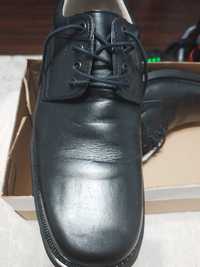 pantofi militari