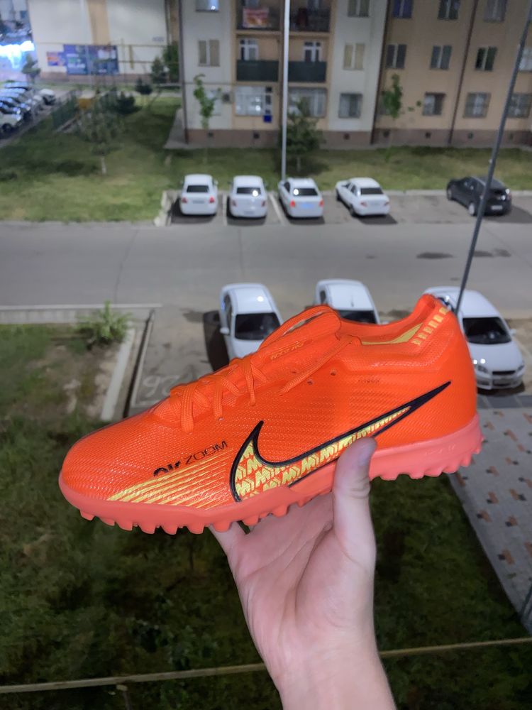Nike tiempo yengi 150.000 som skidka