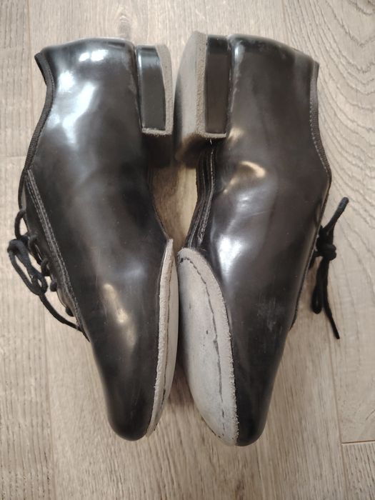 Pantofi dans băieți