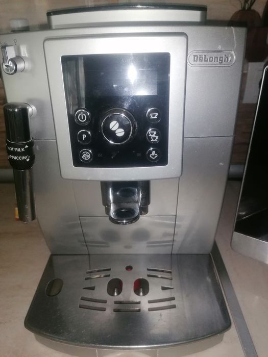 Expresor cafea delonghi