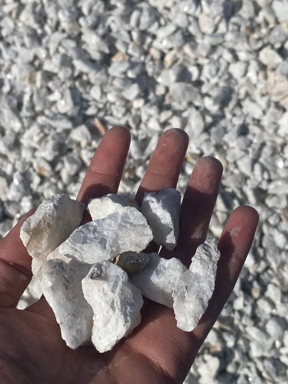 Granit va bruschatka toshlari