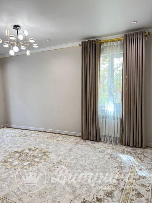 Продаётся 3-комнатная квартира в районе Авиасозлар-1