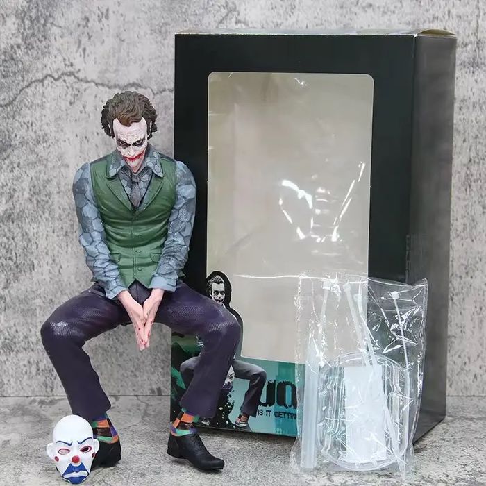 Фигурка на Жокера /The Jocker