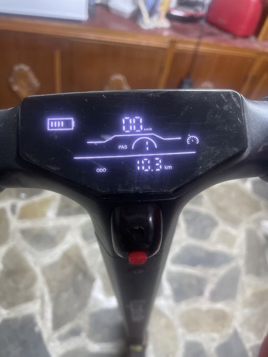 Trotinetă electrică ducati folosita de cateva luni