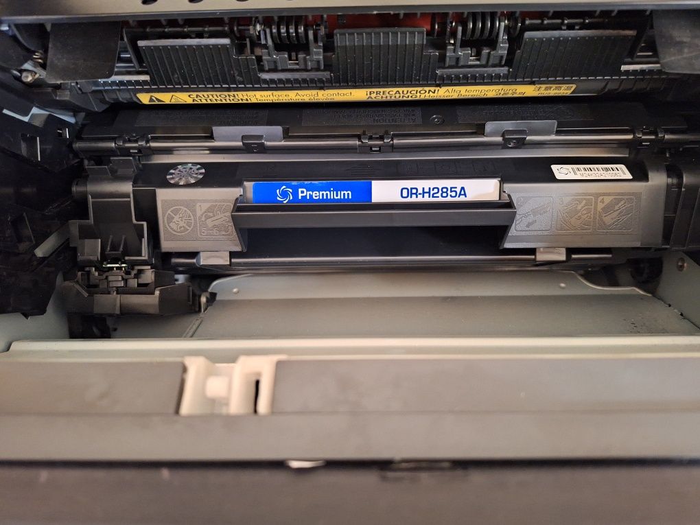 Imprimanta laser A4 CANON I-SENSYS LBP-6030B + cartus nou