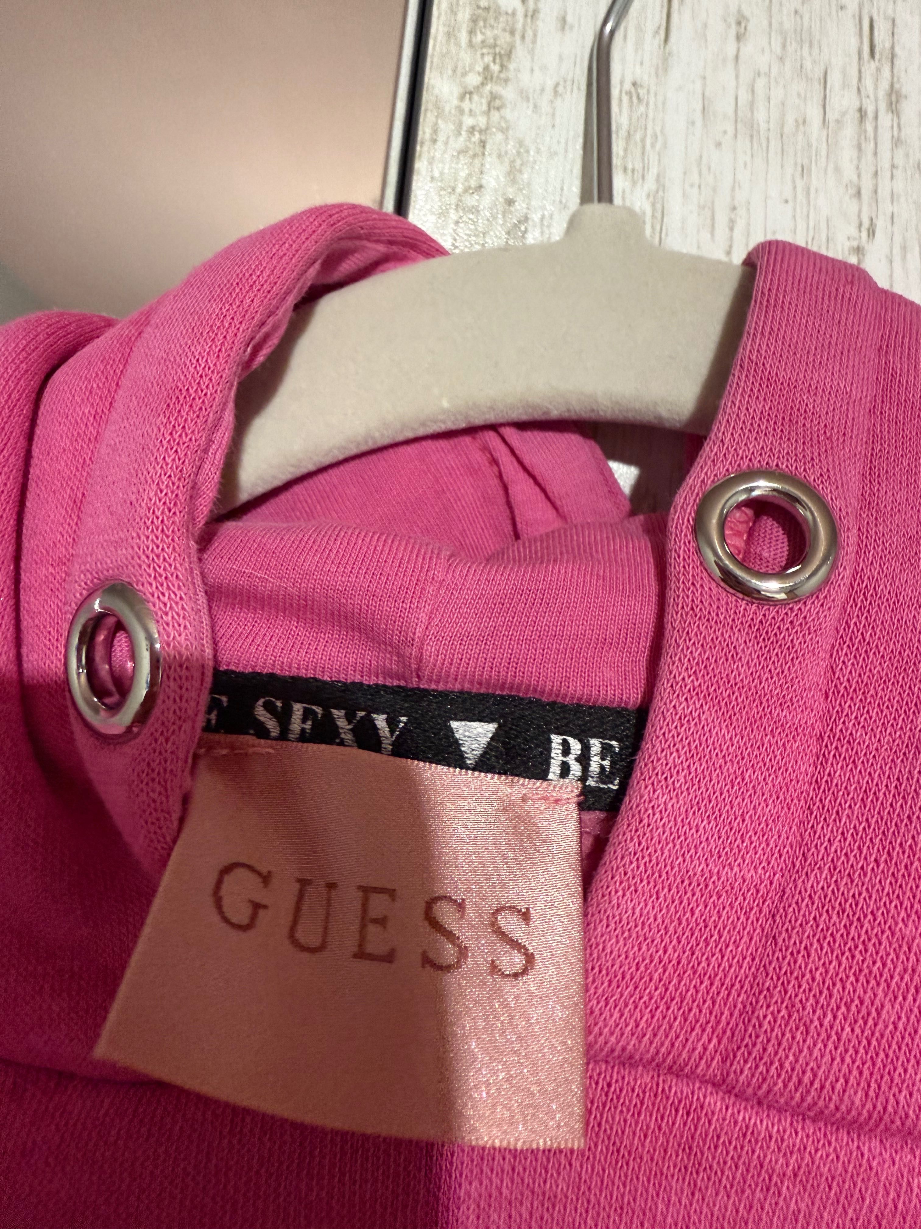 Два Суичър guess с качулка