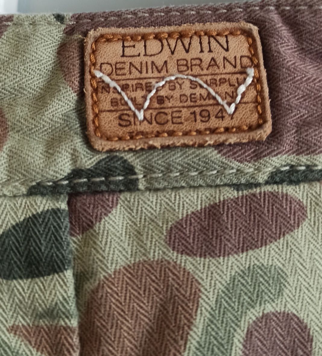 Edwin rail Bermuda