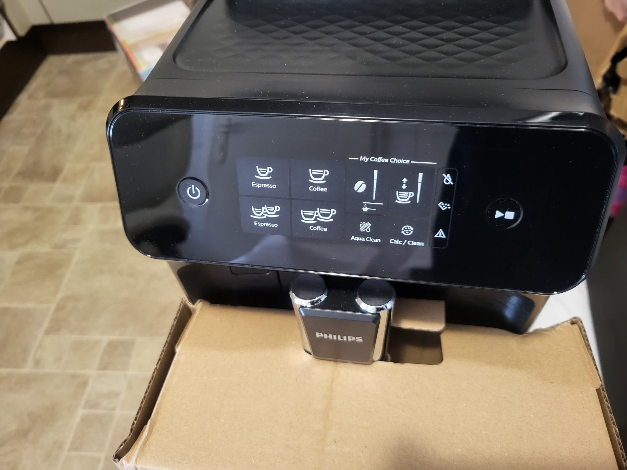 Кафеавтомат Каферобот PHILIPS EP1200/00 series нов кафемашина