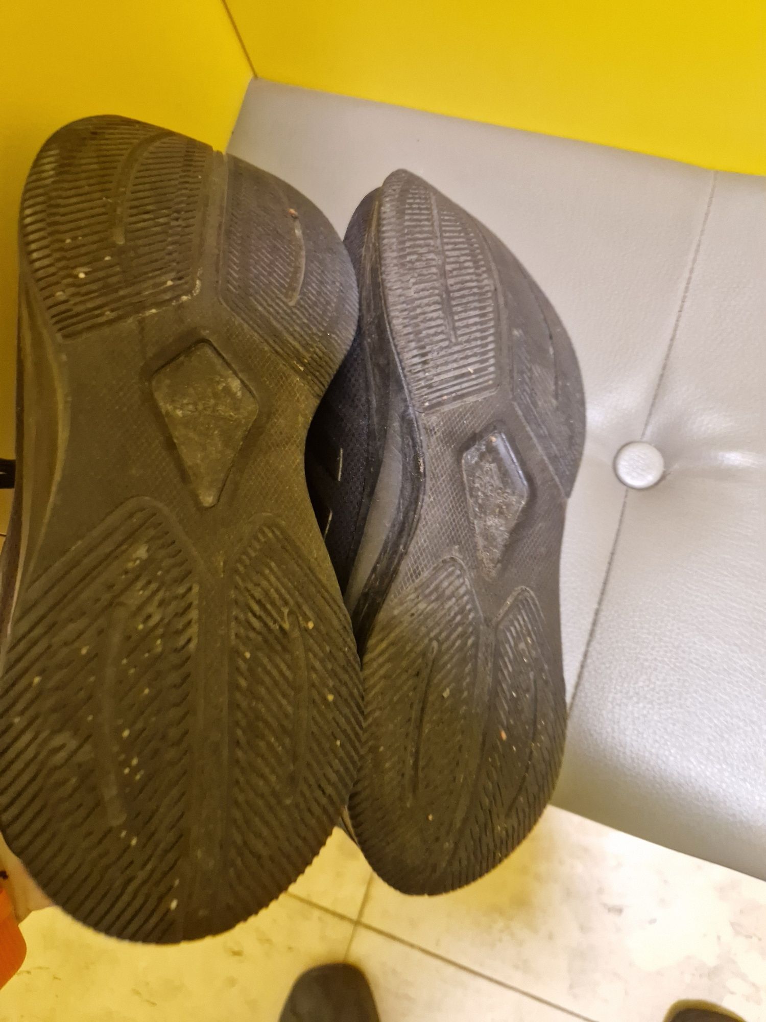 Adidas 44н много удобни