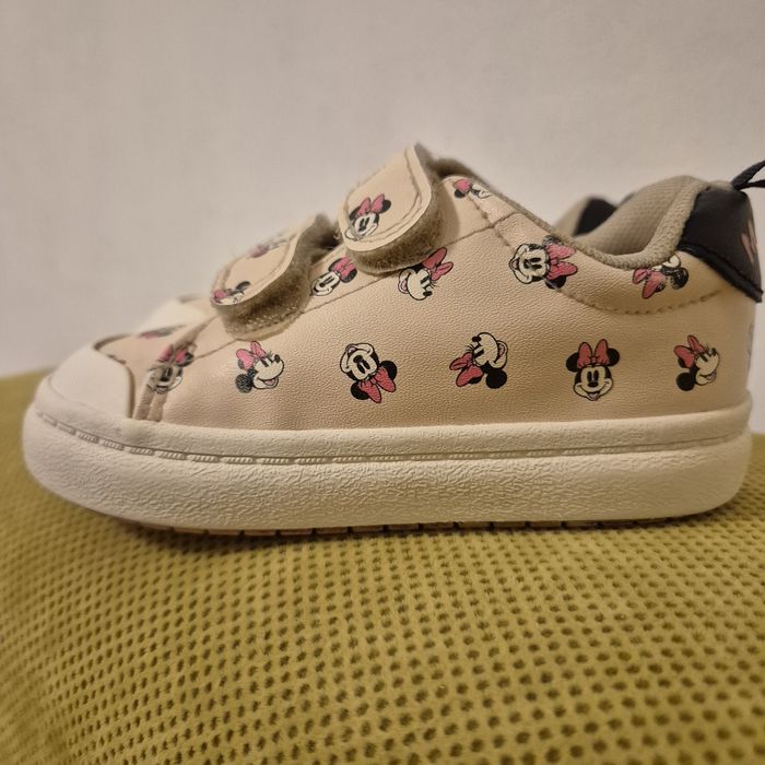 Tenesi H&M marime 23