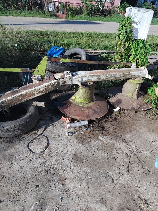 Cositori claas de  piese