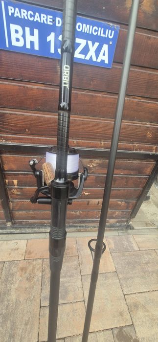 Se vând 2 lansete delphin orbit de 3,90 ,3.5lb in stare excelenta si 2