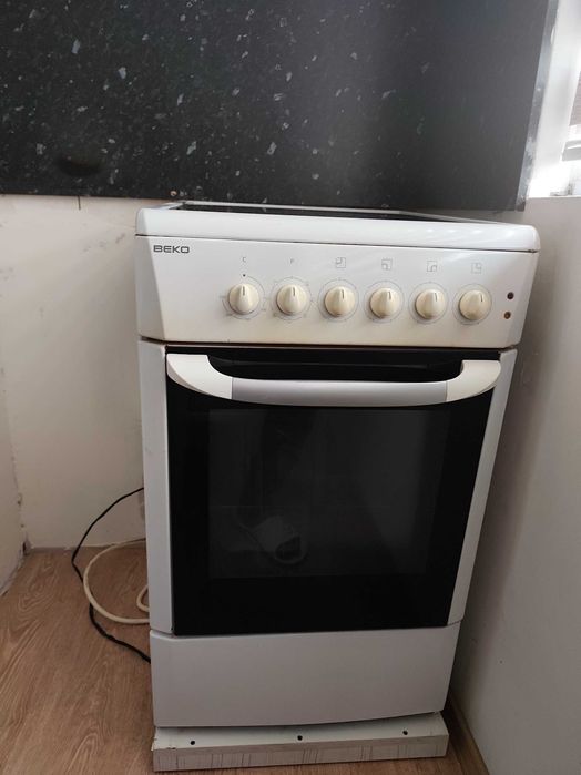 Продавам работеща печка