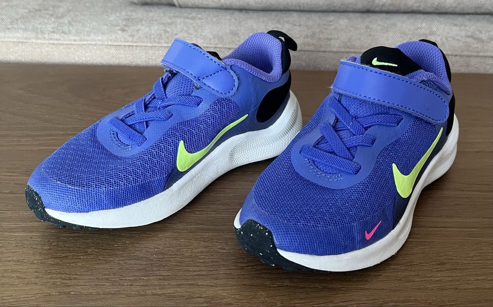 Детски маратонки Nike размер 26