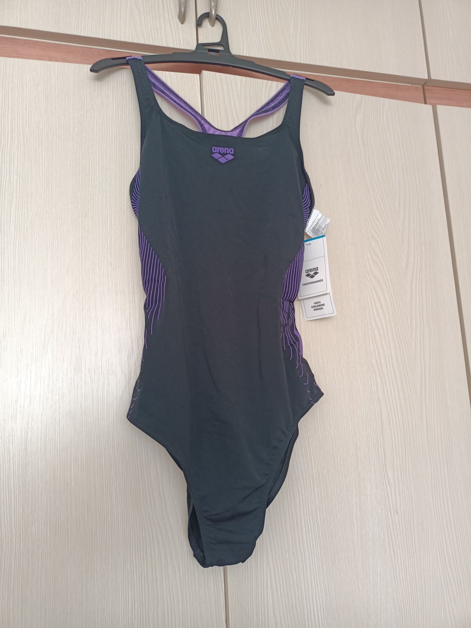Costum nou baie piscina Arena Performance Eco