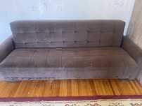 Raskladnoy divan b/u