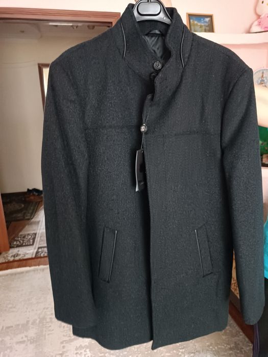 Продам пальто мужское.