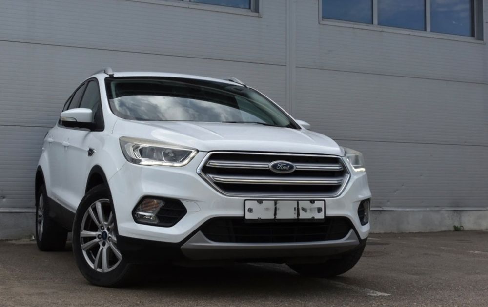 Ford Kuga 1.5 TDCi 2WD Powershift Trend