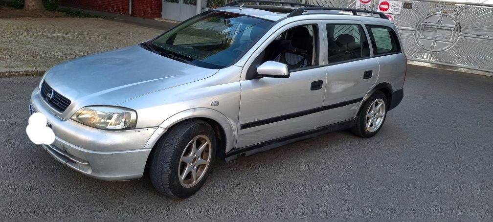 Opel astra an 2000