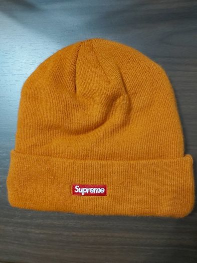 Supreme FW17 x New Era S Logo Beanie