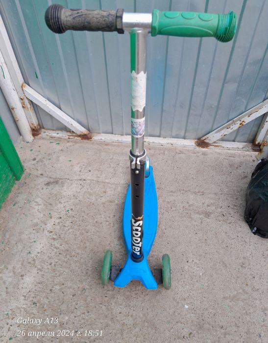 Самокат детский продам
