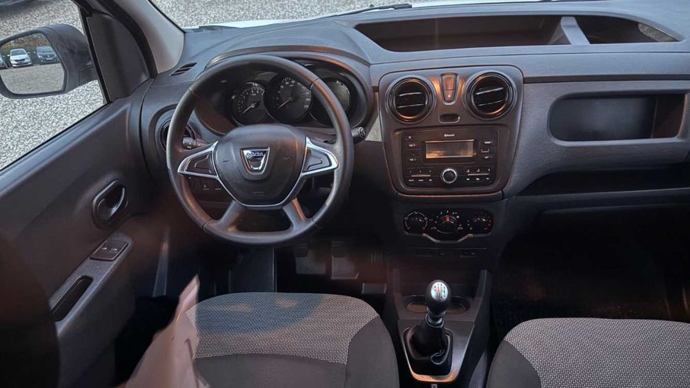 Продава се само на части Dacia Dokker 1.5 dci 2015 година