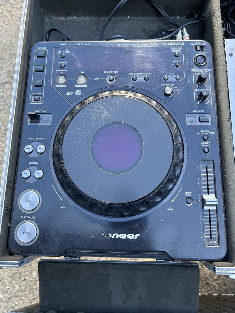 Pupitru Dj pioneer traktor