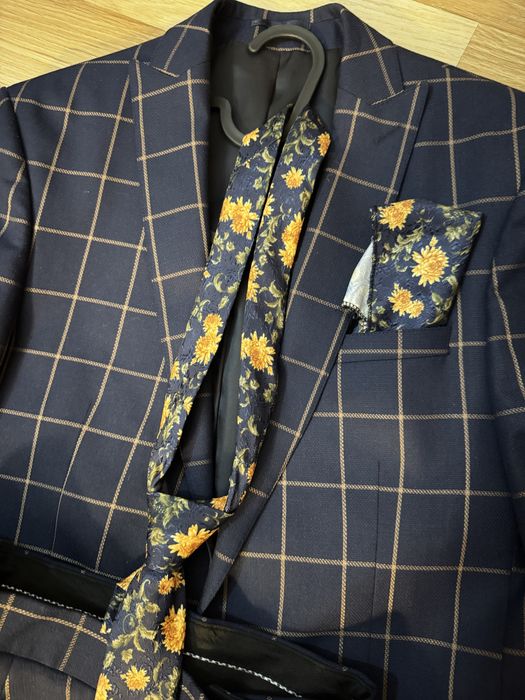 Costum barbați In carouri