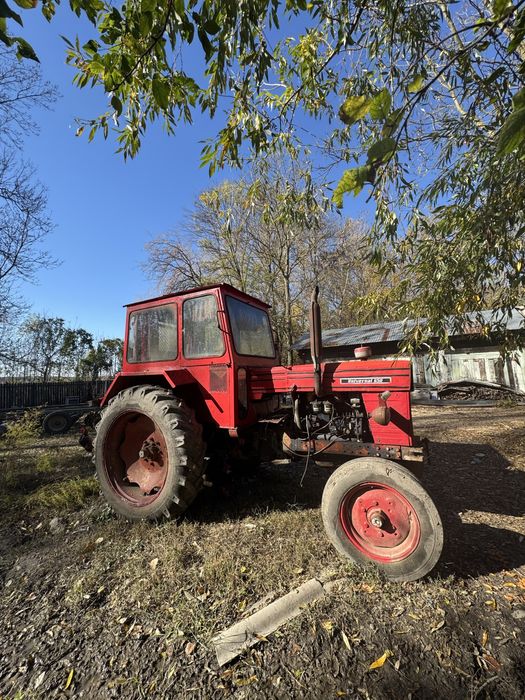 Tractor de vânzare