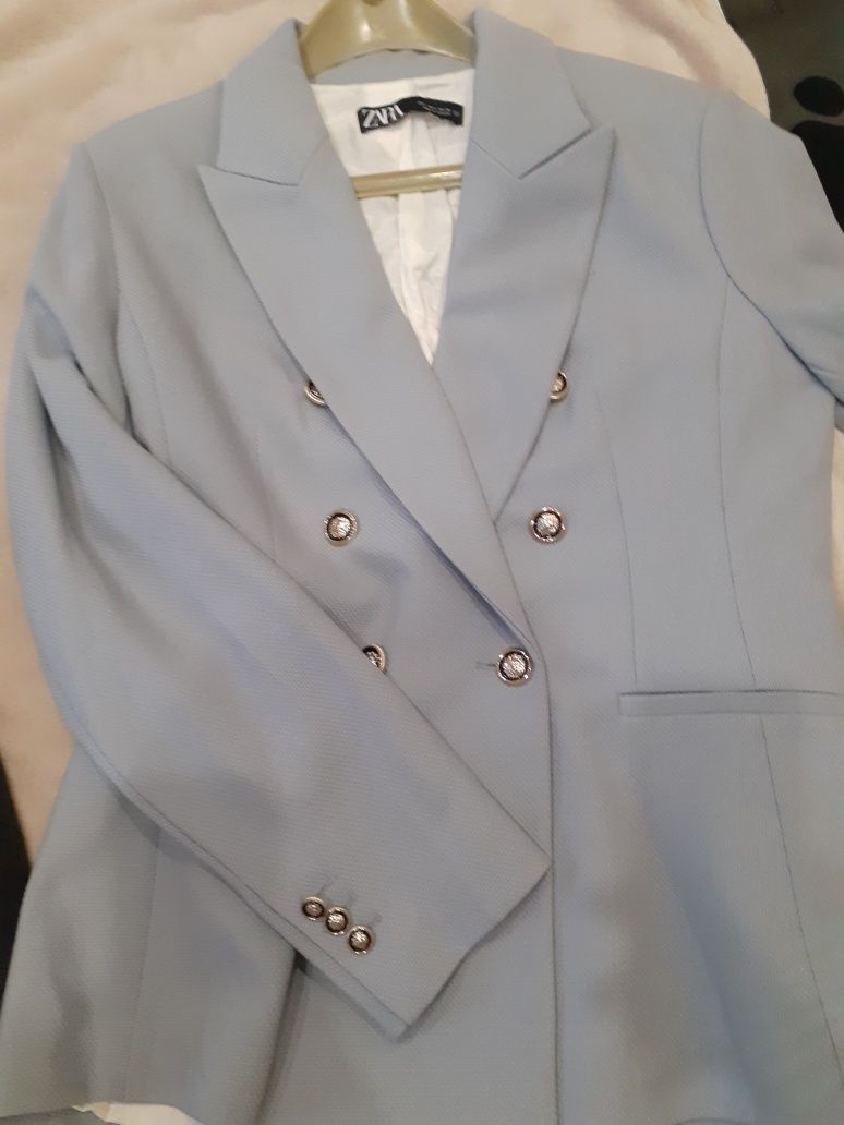 Zara зара светлосиньо  сако