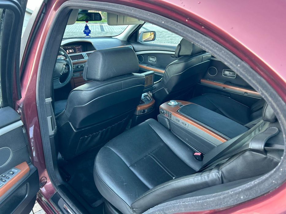 bmw 740D V8