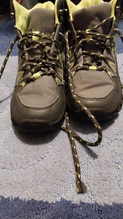 Bocanci impermeabil pentru drumețiile pe munte,  nr 36, ușori,  comozi