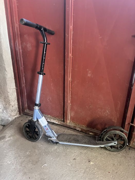 trotineta oxelo albastra town 5 XL