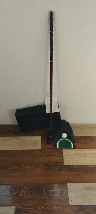 Офисный гольф с сумочкой -футляром