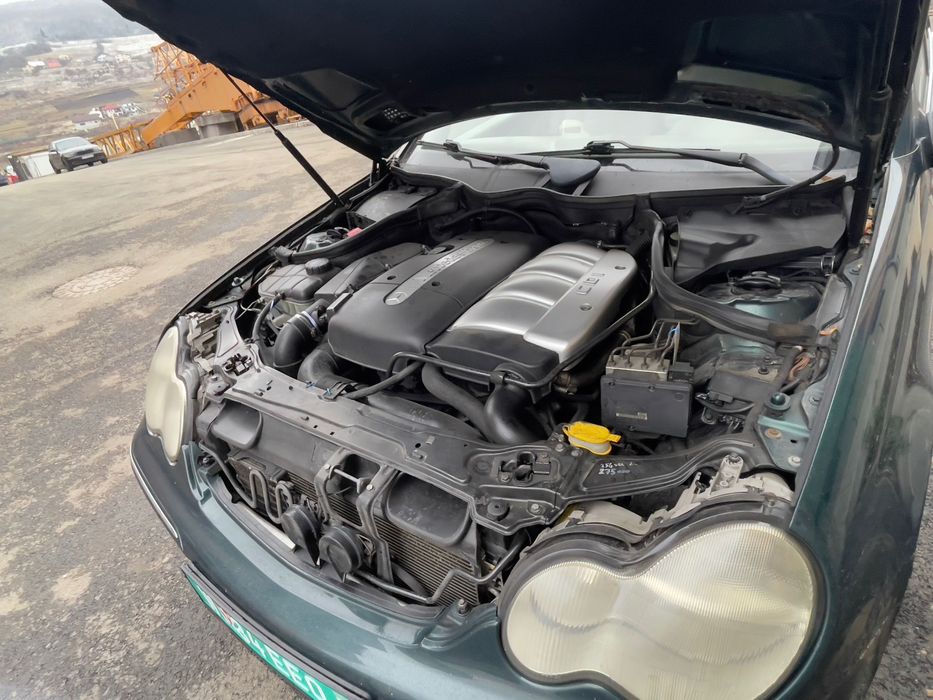 Capota,hayon, radiatoare,bara,stopuri,usi,etc C Class 2000-2007 w203