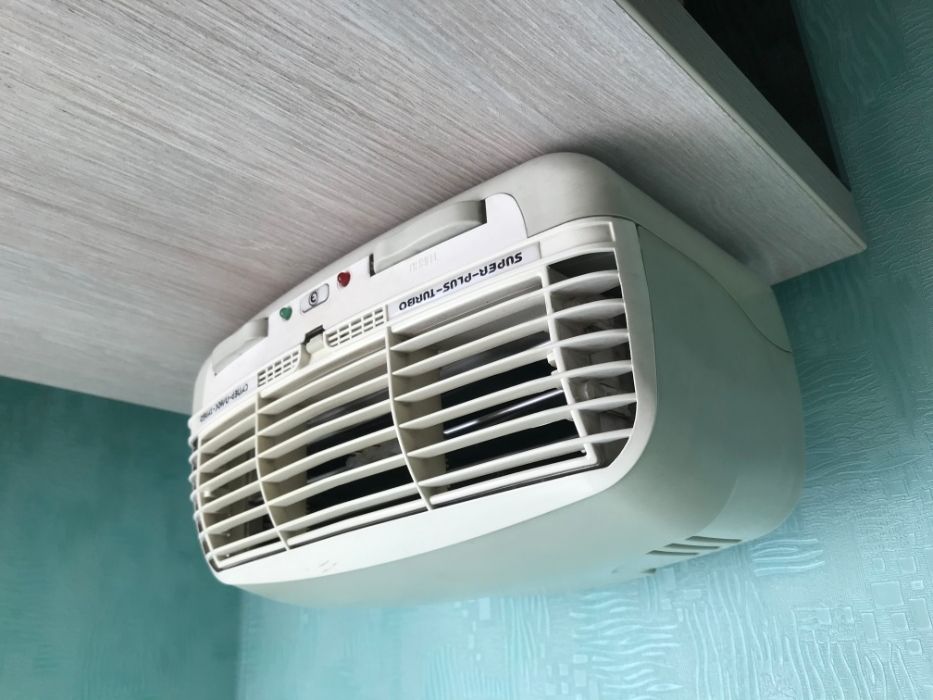 Продаю электронный воздухоочиститель Супер-Плюс-Турбо