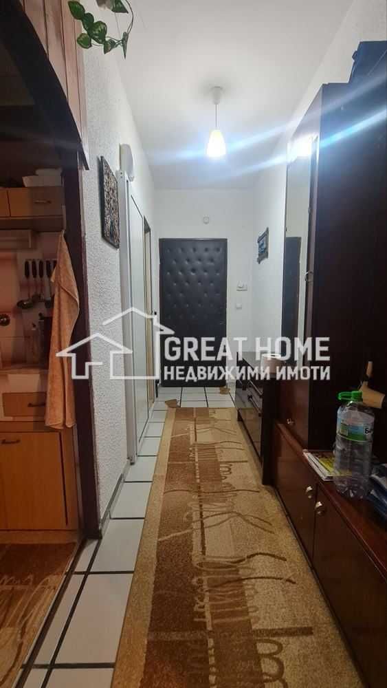 Продава се Тристаен апартамент в Търговище, Запад 2 - 65 кв.м за 1091 €/кв.м - Снимка #16