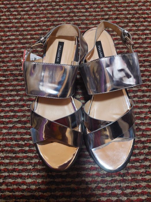 Sandale Pull & Bear ,nr.39