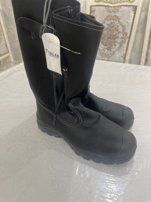 Продам Кирзовые Сапоги!Новые!Фирма TALAN!Размер:42