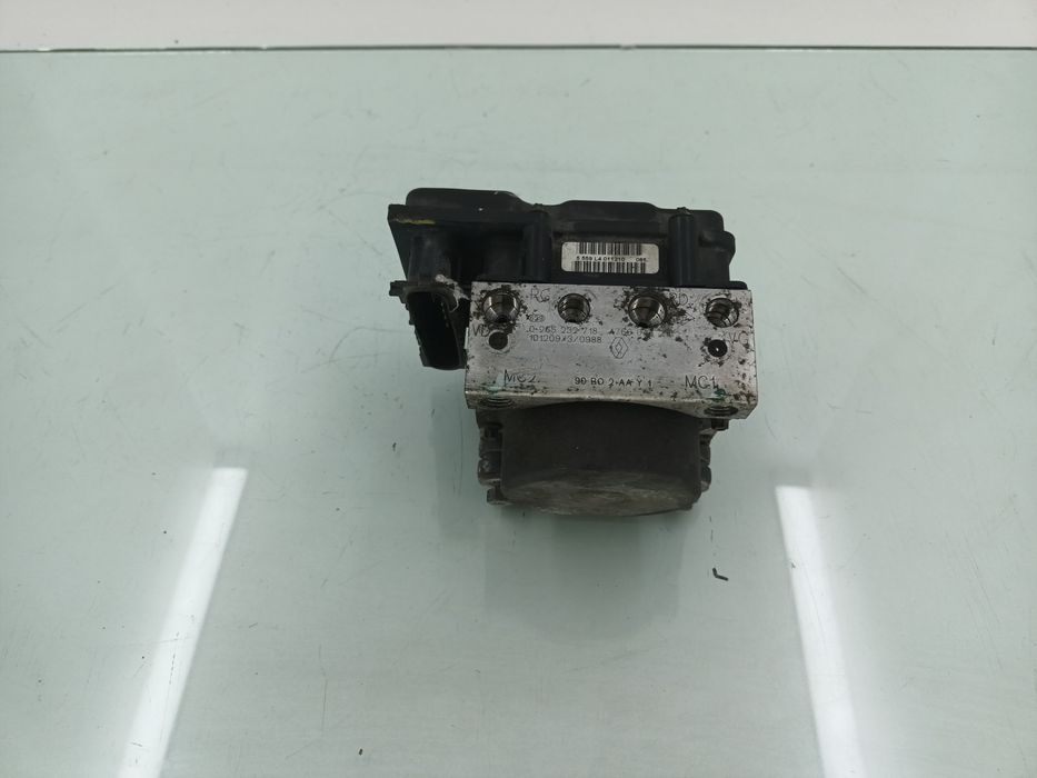 Dezmembrez Pompa ABS de pe Dacia LOGAN 2009-2014