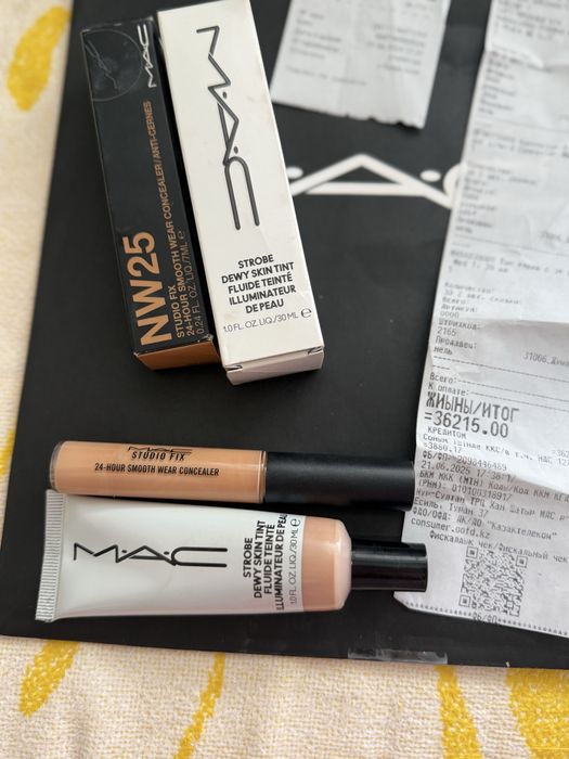 Mac Консиллер и флюид. Цена за 2 пары!!!